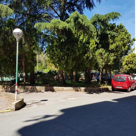 Quiete Ad Un Passo Dal Mare Apartman Albisola Superiore Kültér fotó