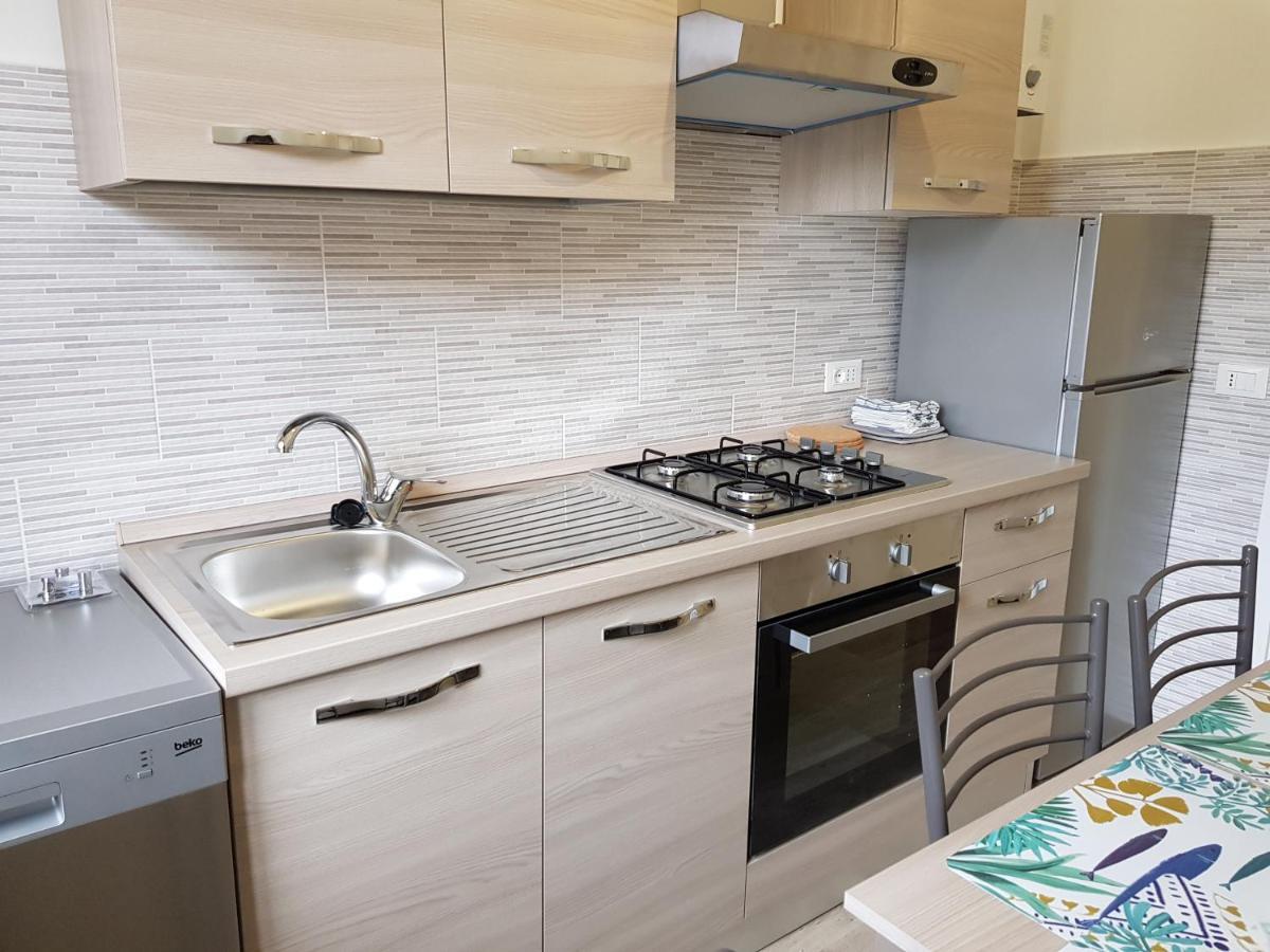 Quiete Ad Un Passo Dal Mare Apartman Albisola Superiore Kültér fotó